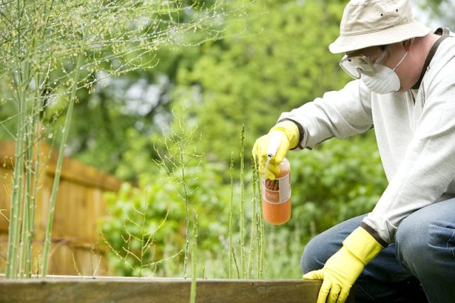 Coronavirus killing spray helps contractors keep their sites safe