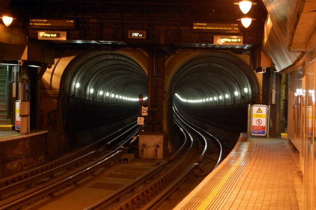 HS2’s first tunneling machine launched