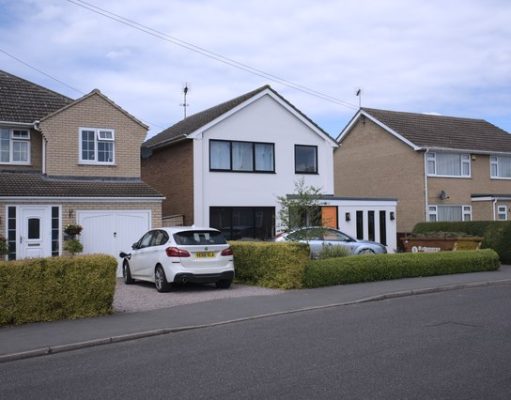 Vistry signs to build 1,750 private rental Housesin £580m deal Vistry signs to build 1,750 private rental Housesin £580m deal