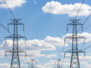 Homes near new pylons to receive electricity bill discounts